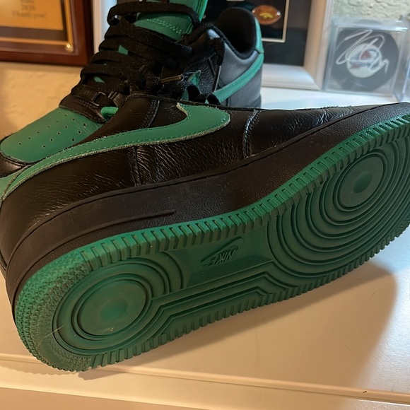 Nike CUSTOMIZED Airforces - Picture 4 of 7